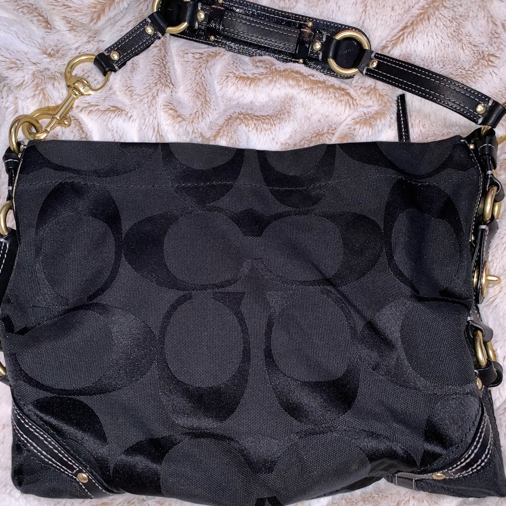 Black coach shoulder bag